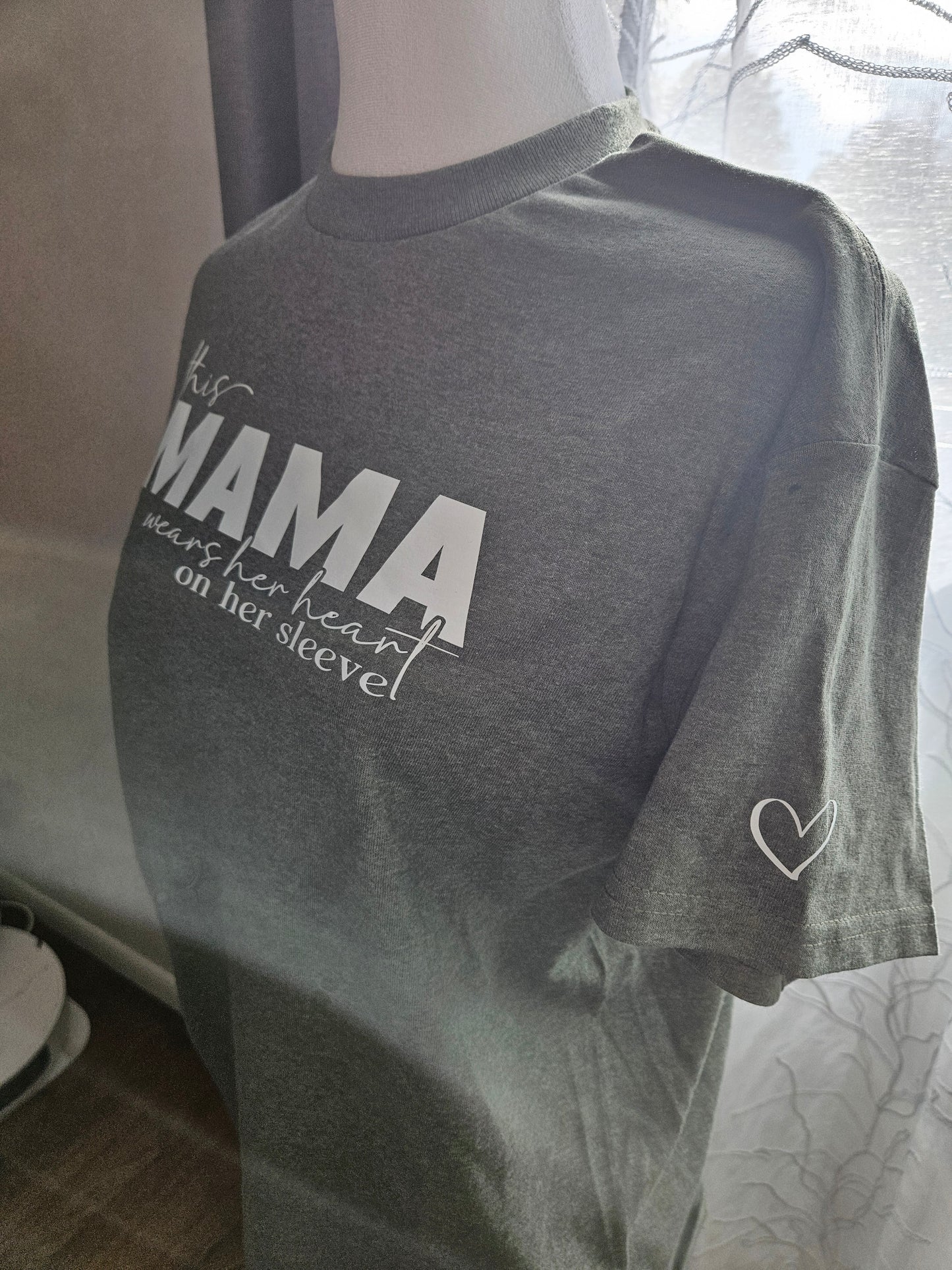 This mama 💜 t- shirt